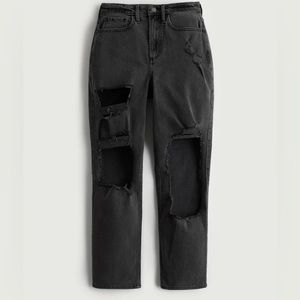 ULTRA HIGH-RISE RIPPED BLACK VINTAGE ANKLE STRAIGHT JEANS Size 3R. W26 Length 27